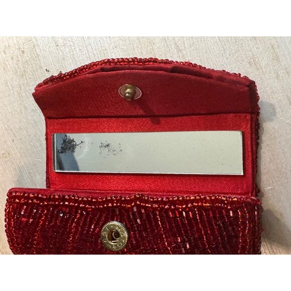 Beaded Red Lipstick Snap Closure & Interior Mirror - Picture 5 of 11
